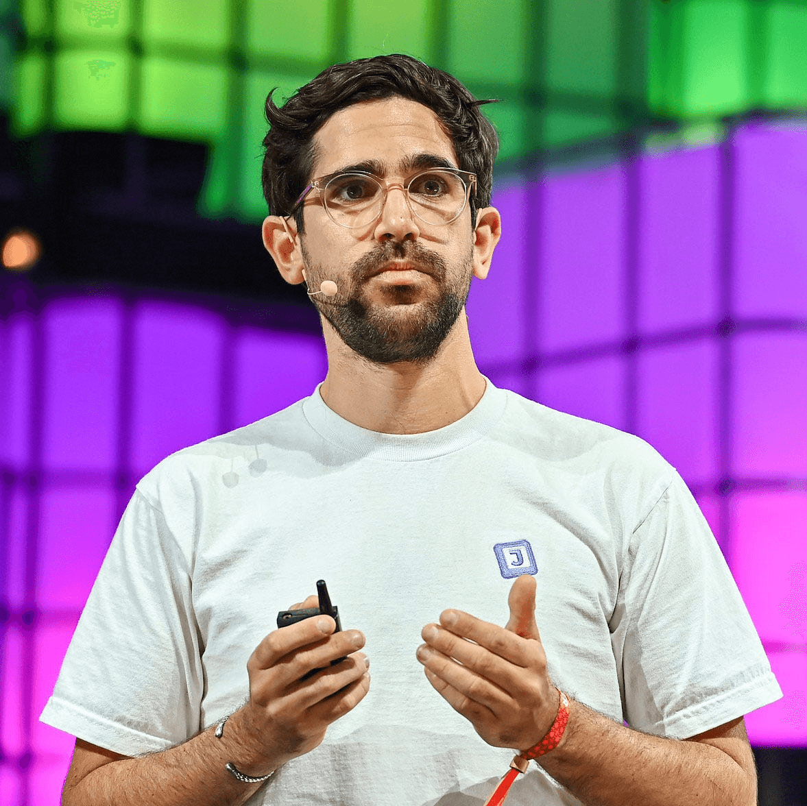 Enzo Avigo
